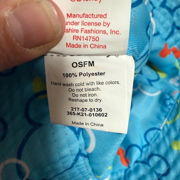 Red Mickey Mouse Kids Hat - Picture 6 of 6